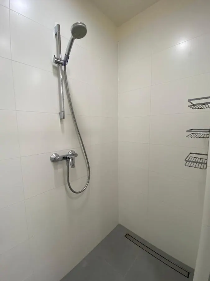 Stylowy 2-Pokojowy Apartament 5 Min. Od Rynku Breslau 0*,  Polen