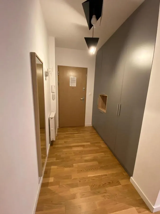 Stylowy 2-Pokojowy Apartament 5 Min. Od Rynku Breslau