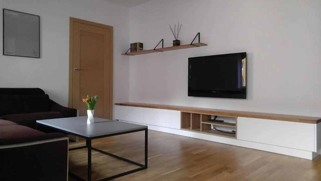 Stylowy 2-Pokojowy Apartament 5 Min. Od Rynku Breslau